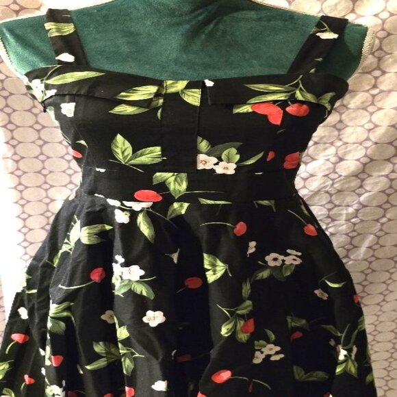 Maggie Tang Adorable Cherry Print Retro Swing Dress Small - Picture 3 of 11
